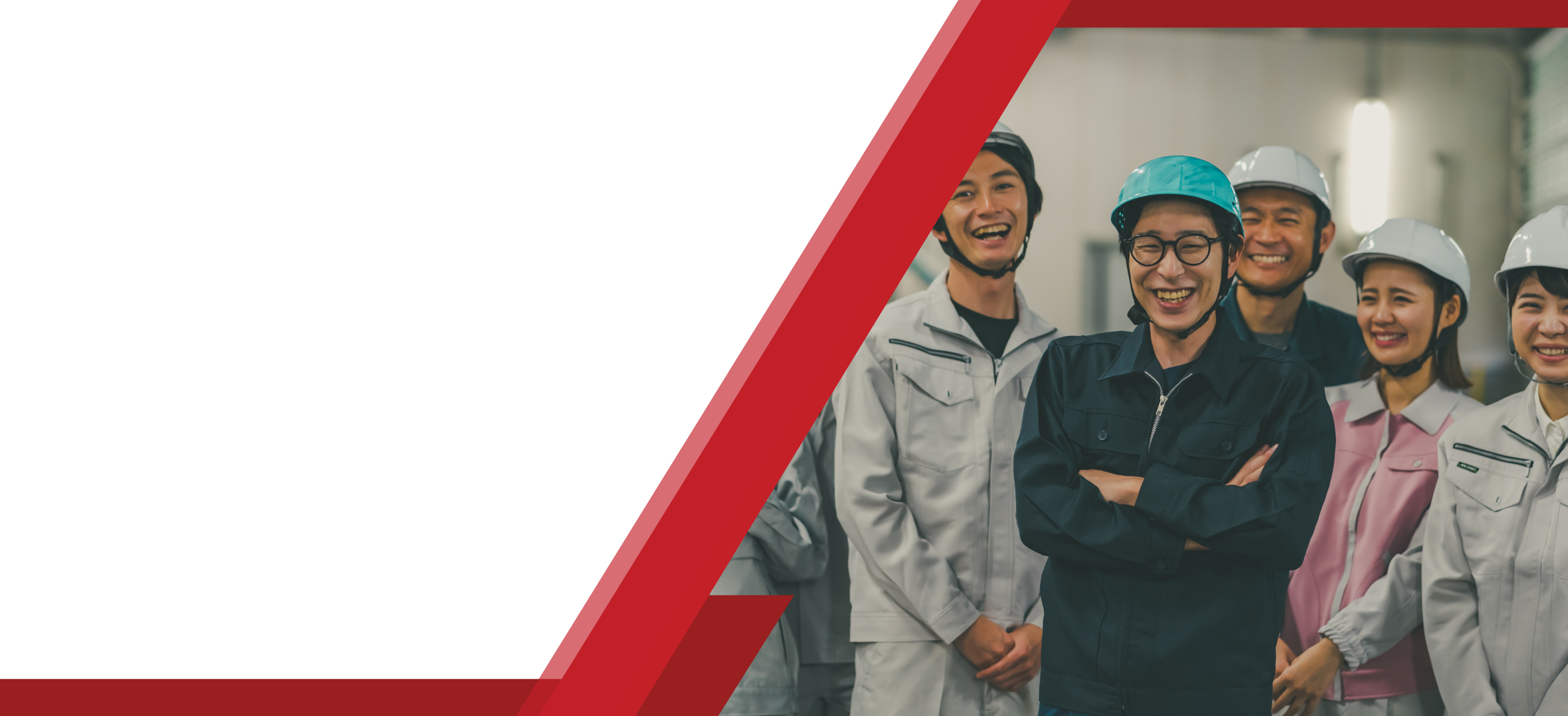 笑っている正社員達